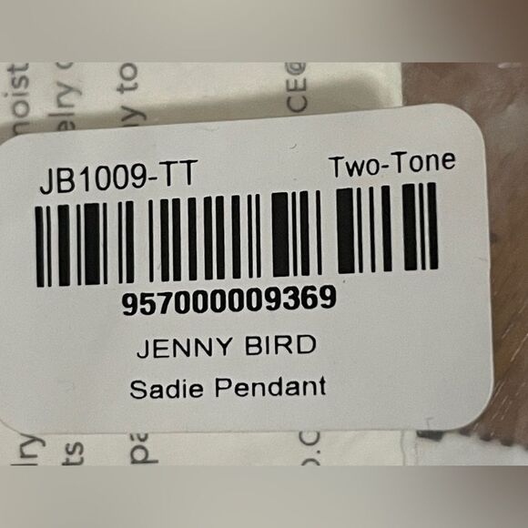 NWT/Jenny Bird-Sadie silver/pendant adjustable- comes with pouch - Picture 3 of 7
